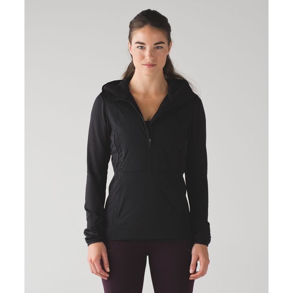 Lululemon Run For Cold Insulated Black Pullover Size 4